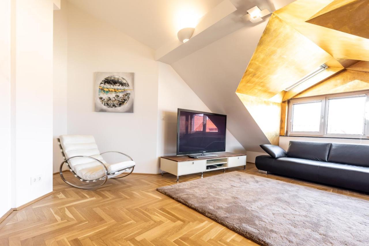 Easy Vienna Penthouse Appartement Buitenkant foto