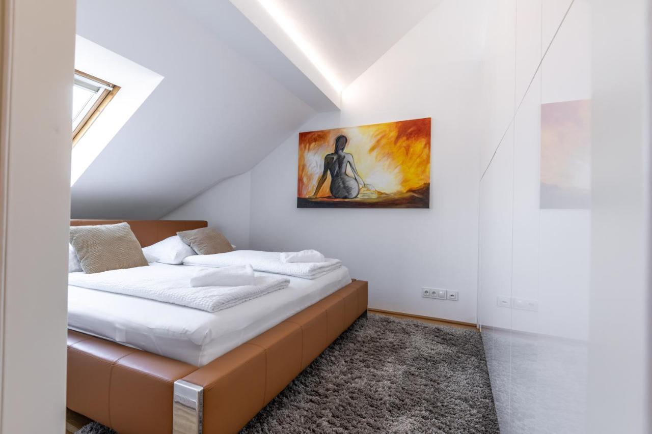 Easy Vienna Penthouse Appartement Buitenkant foto