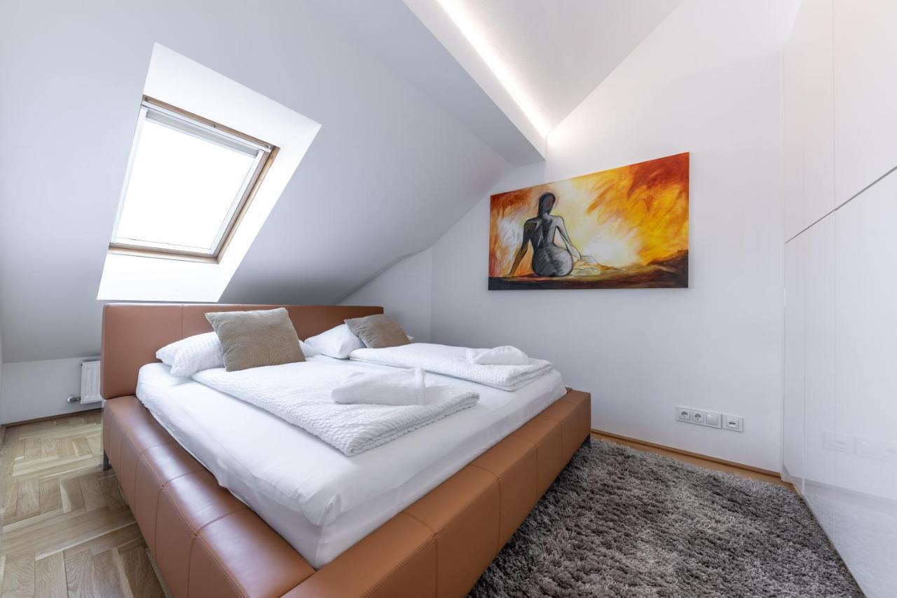 Easy Vienna Penthouse Appartement Buitenkant foto
