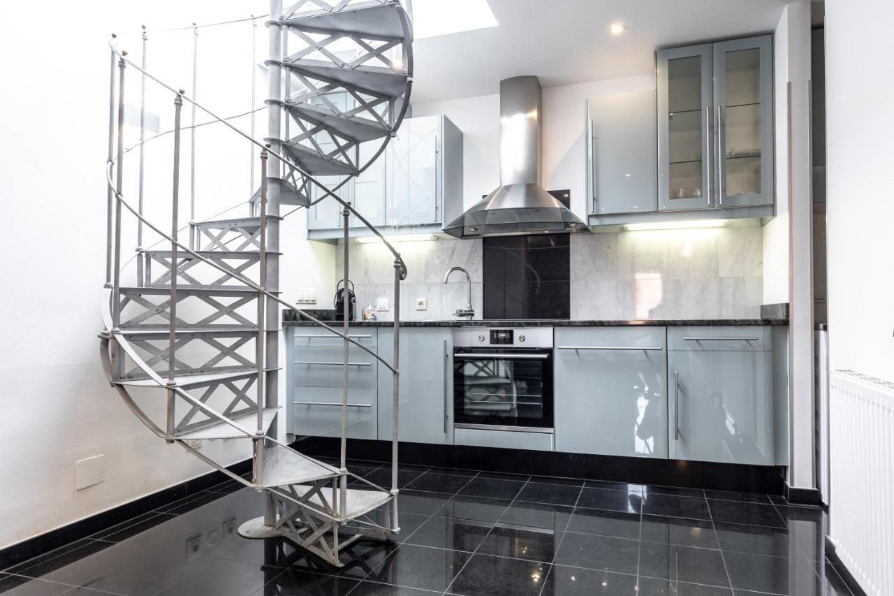 Easy Vienna Penthouse Appartement Buitenkant foto