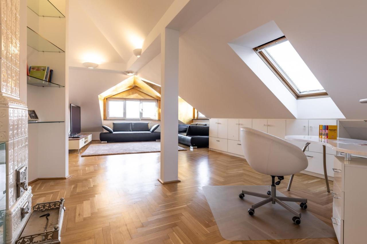 Easy Vienna Penthouse Appartement Buitenkant foto